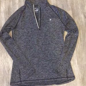 Old Navy active semi-fitted 1/4 zip
